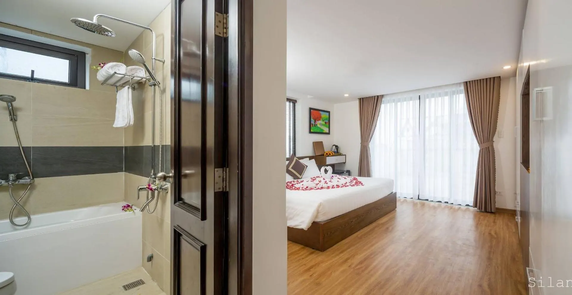 Silana Beachfront Hotel & Spa Đà Nẵng