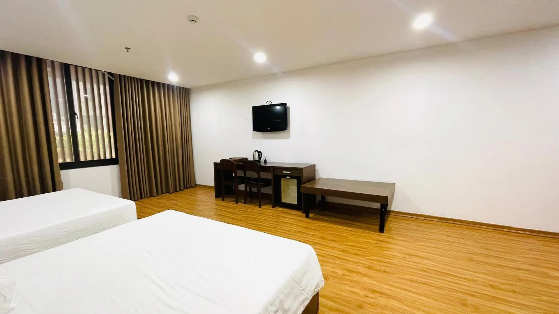 **  Silana Beachfront Hotel & Spa Đà Nẵng Vietnam