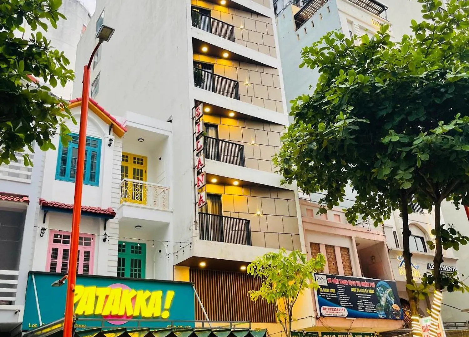 Silana Beachfront Hotel & Spa Đà Nẵng