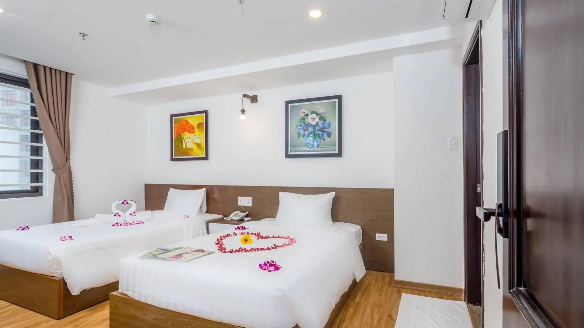 Silana Beachfront Hotel & Spa Đà Nẵng