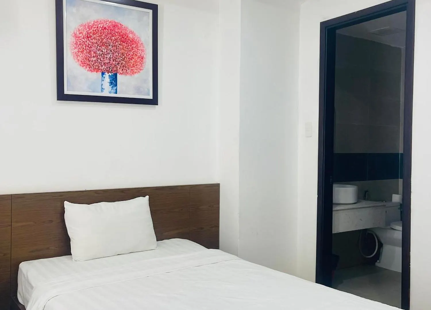 Silana Beachfront Hotel & Spa Đà Nẵng